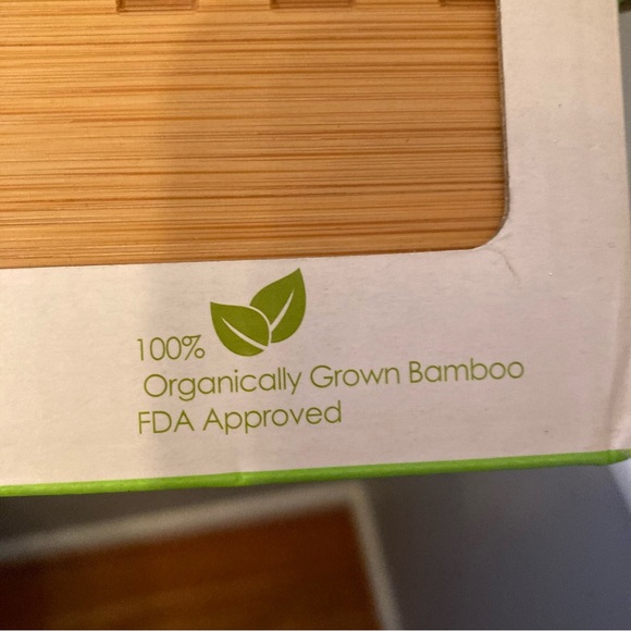 4/$10 - NEW Minnesota Bamboo Cutting Board - Picture 3 of 9